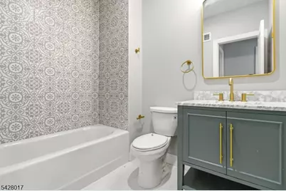 510 S 15th St, Newark, NJ 07103 - Photo 38