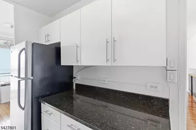 2 Horizon Road, Fort Lee, NJ 07024 - Photo 12