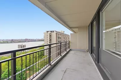 2 Horizon Road, Fort Lee, NJ 07024 - Photo 22