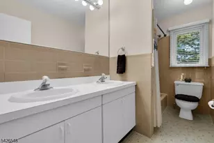 63 Ronald Terrace, Springfield, NJ 07081 - Photo 18