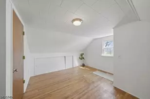 105 N 13th St, Kenilworth, NJ 07033 - Photo 18