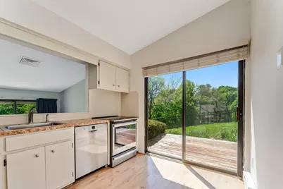 57 Overlook Dr, Union Township, NJ 08809 - Photo 2
