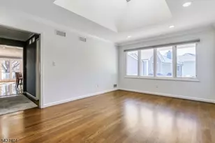 1008 Mary Allen Ln, Mountainside, NJ 07092 - Photo 10