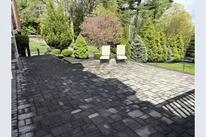 1008 Mary Allen Ln, Mountainside, NJ 07092 - Photo 34