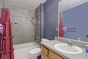 1427 Barnhardt Ln, Rahway, NJ 07065 - Photo 16