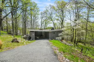 11 Bott Ln, Montville Township, NJ 07082 - Photo 26
