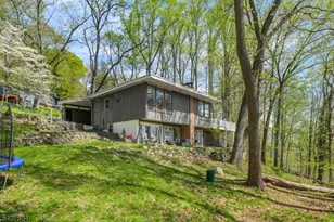 11 Bott Ln, Montville Township, NJ 07082 - Photo 2