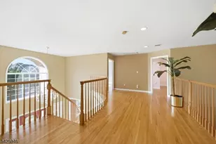 56 Burnet Hill Rd, Livingston, NJ 07039 - Photo 16