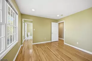 56 Burnet Hill Rd, Livingston, NJ 07039 - Photo 24