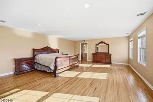 56 Burnet Hill Rd, Livingston, NJ 07039 - Photo 18
