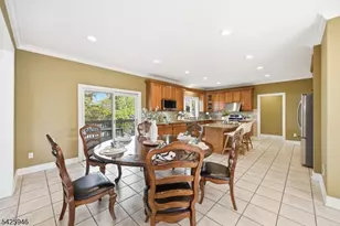 56 Burnet Hill Rd, Livingston, NJ 07039 - Photo 8