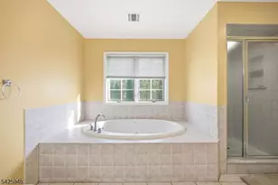 56 Burnet Hill Rd, Livingston, NJ 07039 - Photo 22