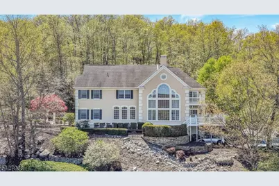 67 Mallard Dr, Allamuchy Township, NJ 07840 - Photo 1