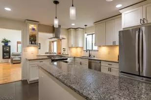 11 Fox Run Rd, Glen Gardner, NJ 08826 - Photo 10