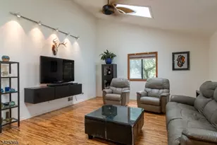 11 Fox Run Rd, Glen Gardner, NJ 08826 - Photo 14