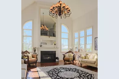 2 Chilton Rd, Chester, NJ 07930 - Photo 6