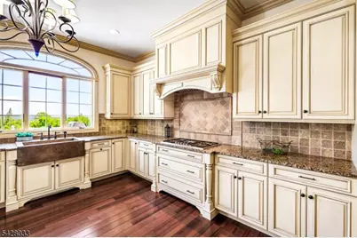 2 Chilton Rd, Chester, NJ 07930 - Photo 10