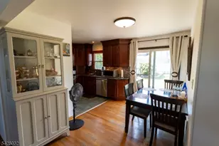 93 Brighton Rd, Clifton, NJ 07012 - Photo 8