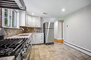 32 Center St, Bernardsville, NJ 07924 - Photo 10