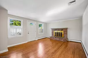 32 Center St, Bernardsville, NJ 07924 - Photo 4
