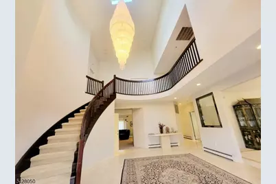307 Center St, Englewood, NJ 07632 - Photo 4