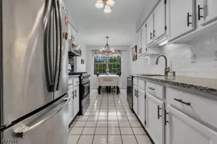 27 Manor Dr, Hillsborough Township, NJ 08844 - Photo 12
