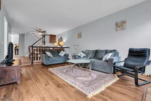 27 Manor Dr, Hillsborough Township, NJ 08844 - Photo 8