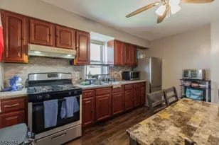 627 Van Buren Ave, Linden, NJ 07036 - Photo 16