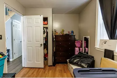 627 Van Buren Ave, Linden, NJ 07036 - Photo 14