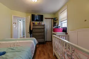 627 Van Buren Ave, Linden, NJ 07036 - Photo 18