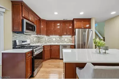 62 Blackburne Ter, West Orange Township, NJ 07052 - Photo 8