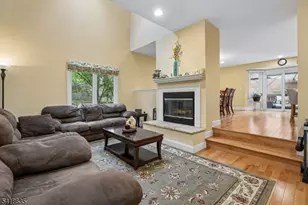 62 Blackburne Ter, West Orange Township, NJ 07052 - Photo 4