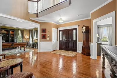 1 Jordan Ct, Washington Township, NJ 07853 - Photo 6