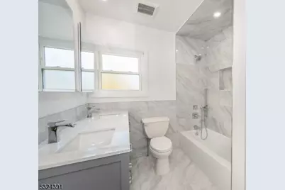 51 Cedar Ave, Montclair, NJ 07042 - Photo 12