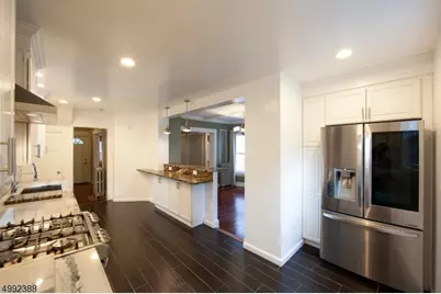 51 Cedar Ave, Montclair, NJ 07042 - Photo 8