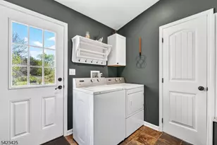 319 New Amwell Rd, Hillsborough Township, NJ 08844 - Photo 16