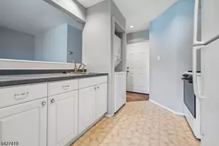 3804 Balsam Way, Bernards Township, NJ 07920 - Photo 10