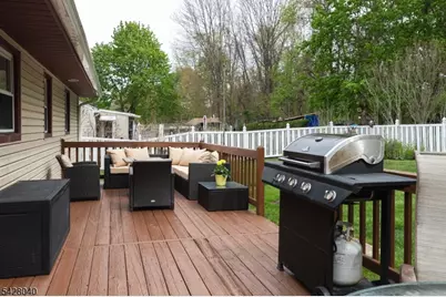 27 E Shore Trl, Hardyston Township, NJ 07460 - Photo 22