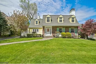 11 Hawthorne Road, Millburn, NJ 07078 - Photo 1
