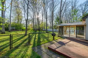 16 E Circuit Dr, Roxbury Township, NJ 07876 - Photo 36