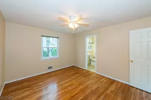 16 E Circuit Dr, Roxbury Township, NJ 07876 - Photo 18