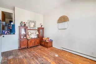 32 Madison Dr, Ogdensburg, NJ 07439 - Photo 6