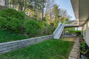 53 N Hillside Ave, Roxbury Township, NJ 07847 - Photo 22