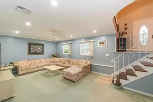 53 N Hillside Ave, Roxbury Township, NJ 07847 - Photo 16