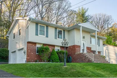 53 N Hillside Ave, Roxbury Township, NJ 07847 - Photo 1