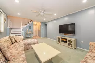 53 N Hillside Ave, Roxbury Township, NJ 07847 - Photo 18