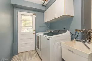 53 N Hillside Ave, Roxbury Township, NJ 07847 - Photo 20