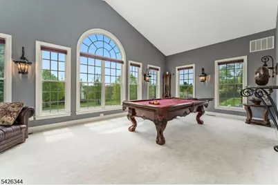 22 Patrick Henry Pl, Raritan Township, NJ 08551 - Photo 14