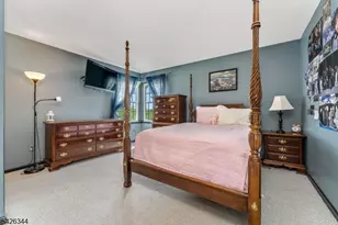 22 Patrick Henry Pl, Raritan Township, NJ 08551 - Photo 26