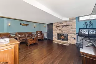 22 Patrick Henry Pl, Raritan Township, NJ 08551 - Photo 28